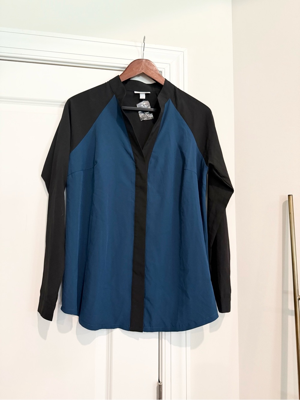 NWOT Liz Lange for Target Maternity Blouse